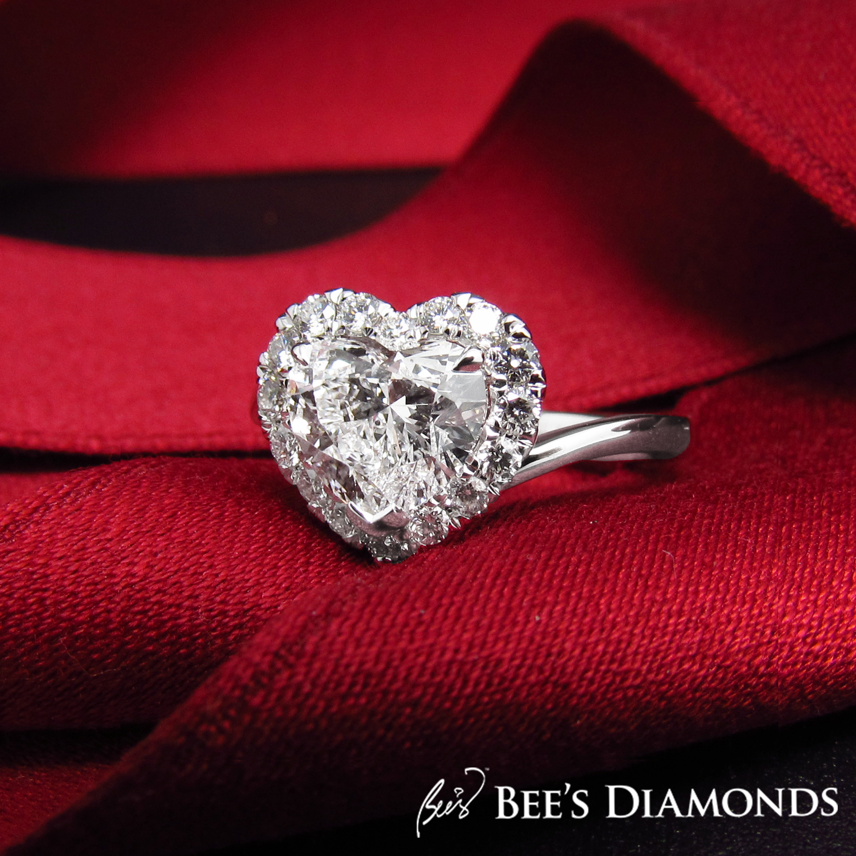 Heart shaped GIA diamond engagement ring | Bee's Diamonds