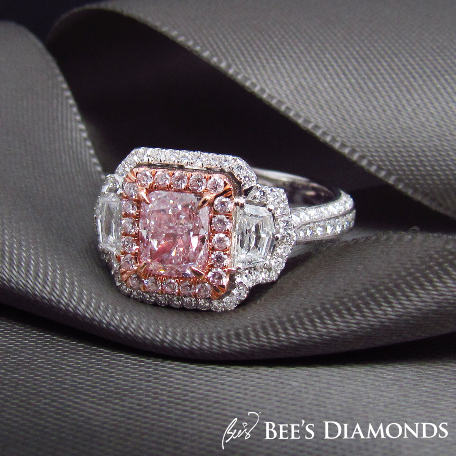 Fancy intense pink diamond engagement ring | Bee's Diamonds