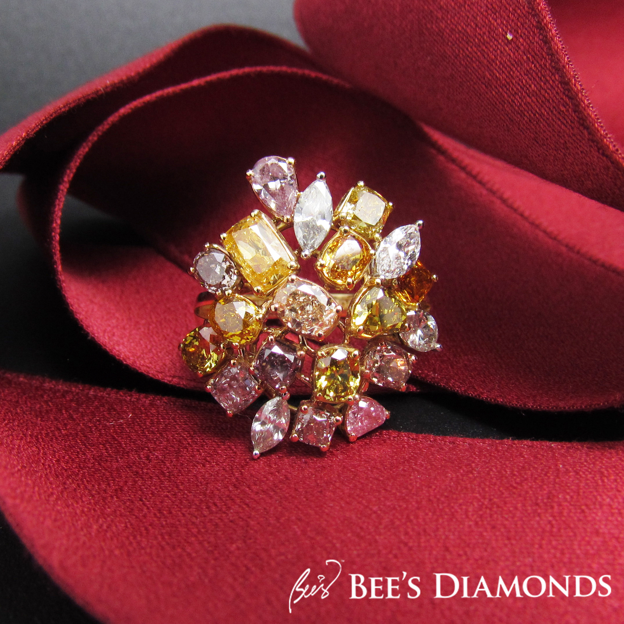 Natural colour diamond ring | Bee's Diamonds Hong Kong